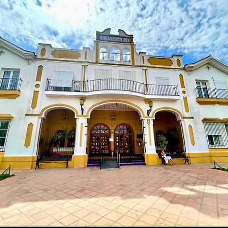Casa Luz Del Rocio Refugio Con Alma A 8 Minutos De La Ermita Apartment Luaran gambar