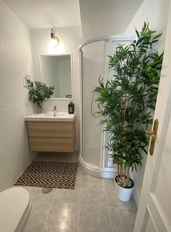 Casa Luz Del Rocio Refugio Con Alma A 8 Minutos De La Ermita Apartment Luaran gambar