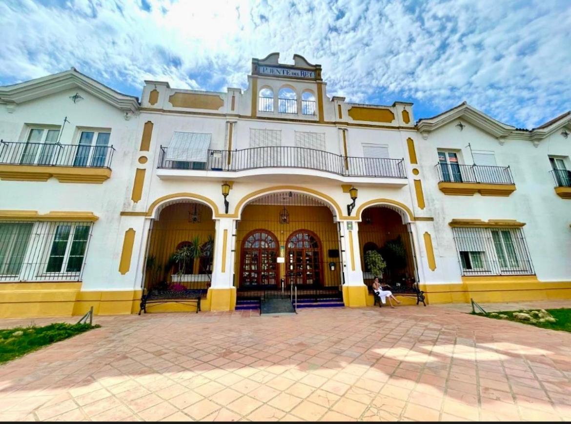 Casa Luz Del Rocio Refugio Con Alma A 8 Minutos De La Ermita Apartment Luaran gambar